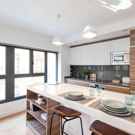 公寓 Chezmoihomes Plaza Nueva Luxury